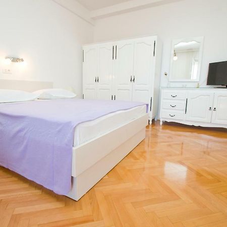Apartmani Marija Cizmic Makarska Eksteriør bilde