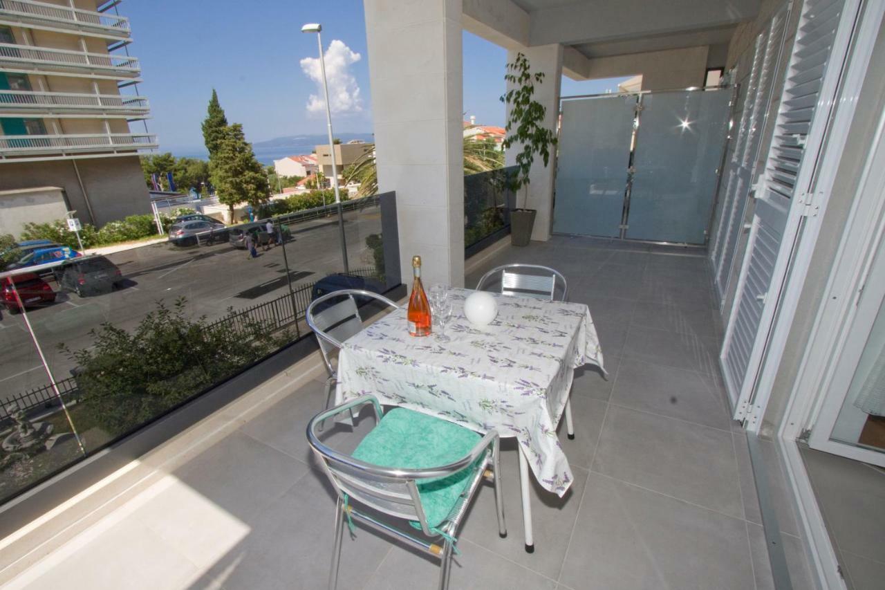 Apartmani Marija Cizmic Makarska Eksteriør bilde