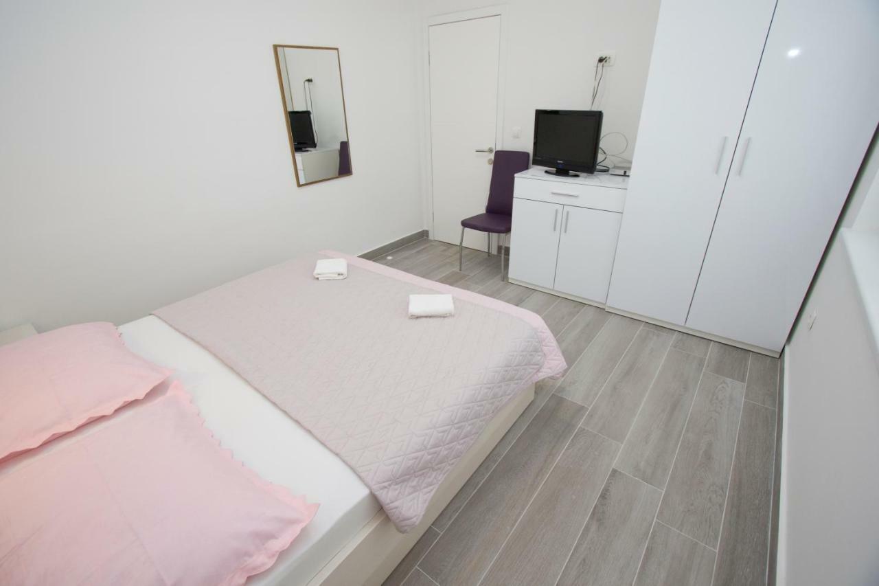 Apartmani Marija Cizmic Makarska Eksteriør bilde
