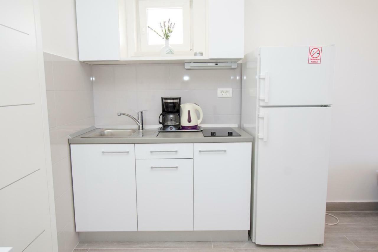 Apartmani Marija Cizmic Makarska Eksteriør bilde